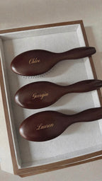 The Muse Hairbrush (Pre-order)