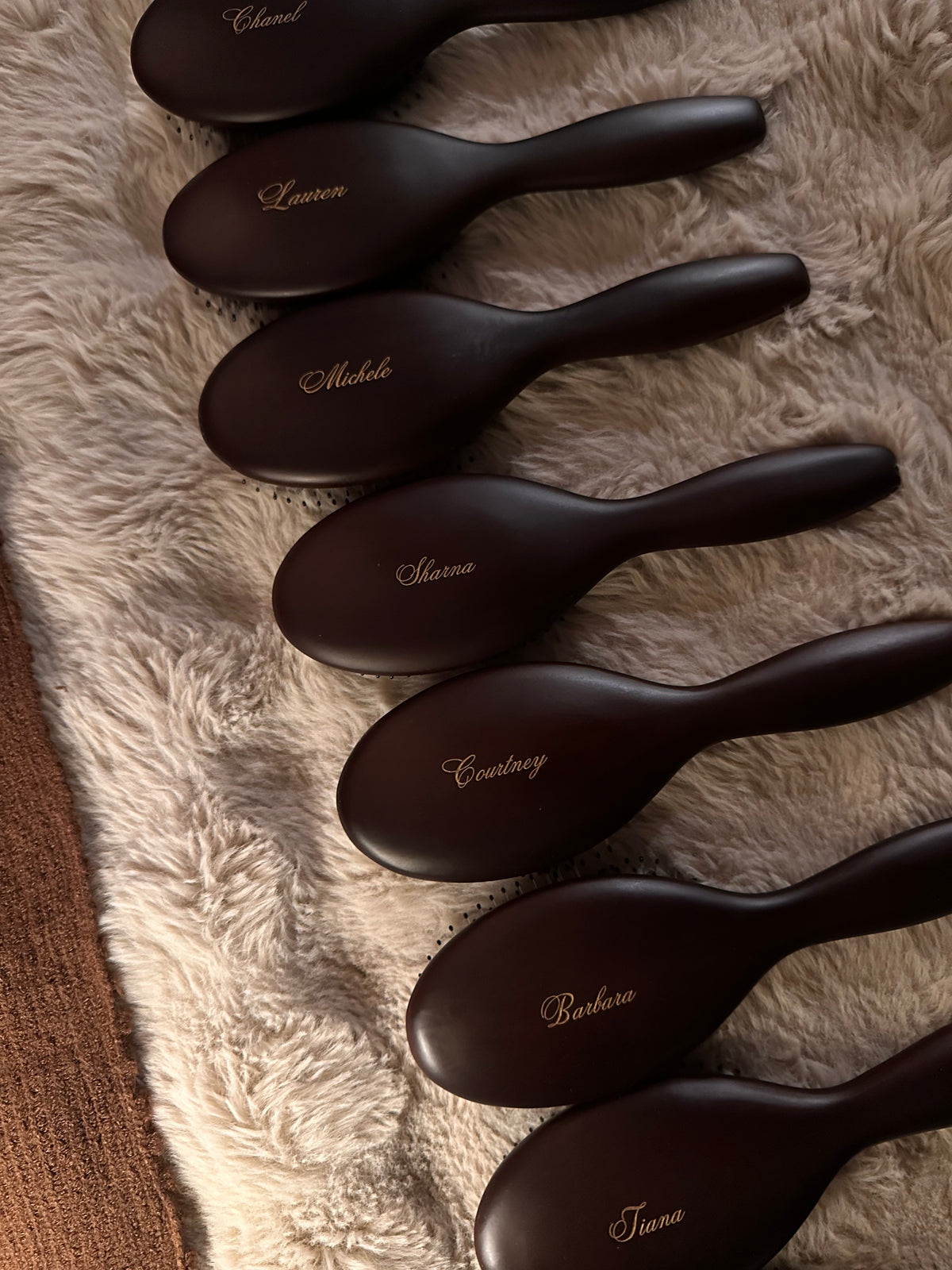 The Muse Hairbrush (Pre-order)